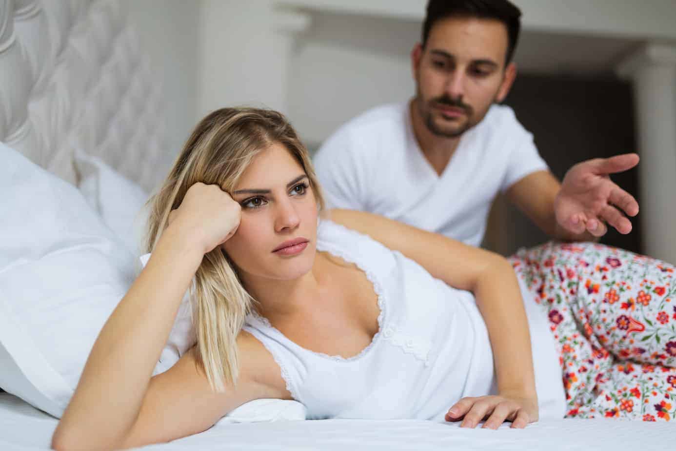 Signs husband not interested