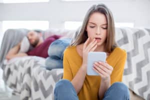 ways to know he cheats on you