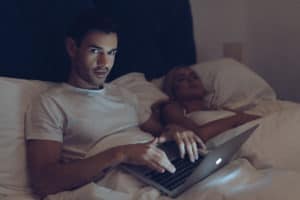 more ways to know if he's cheating